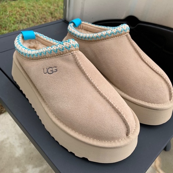 sandy/chestnut/mustard seed dark blue ugg tazz womens size 6-8 no box - Picture 1 of 1